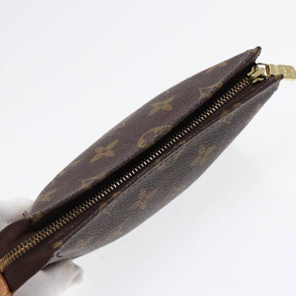 LOUIS VUITTON Monogram Poche Toilette 15 Pouch - Picture 15 of 16